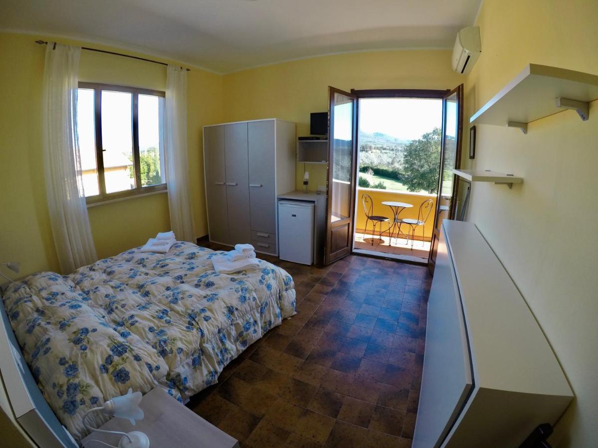 Agriturismo Eucaliptus بولغيري المظهر الخارجي الصورة